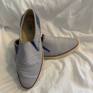 EUC UGG Adley Stripe Moonstone Shoes